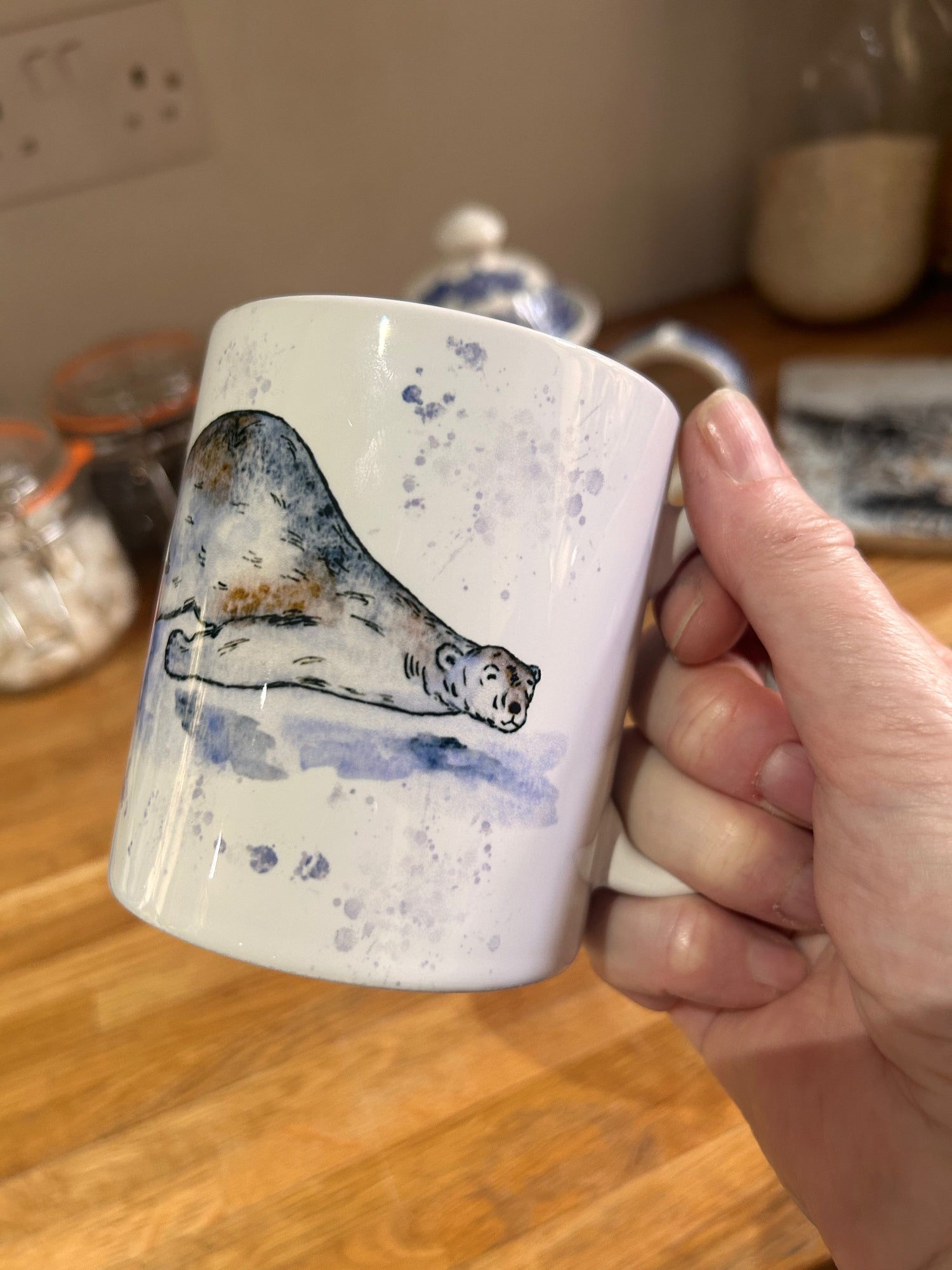 Mugs, Coasters, and other kitchenware.