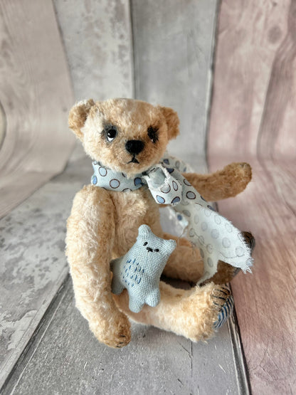 Handmade White Mohair Artist Bear 18cm