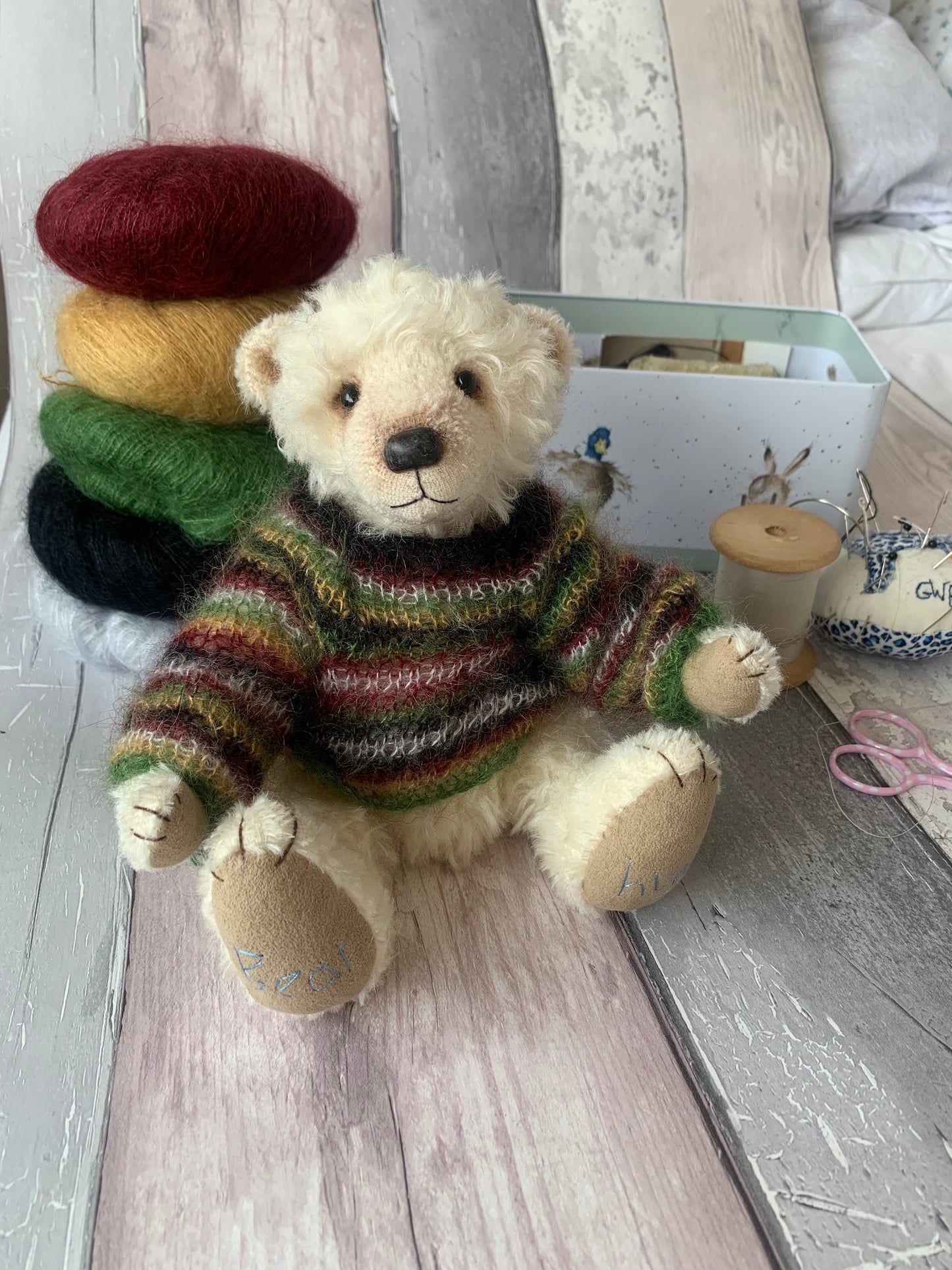 Handmade white Mohair Artist Bear 21cm
