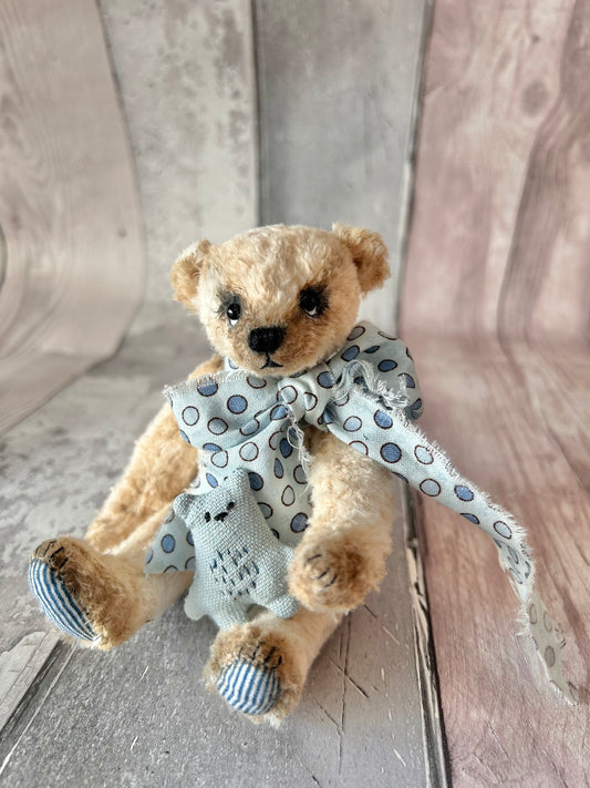 Handmade White Mohair Artist Bear 18cm